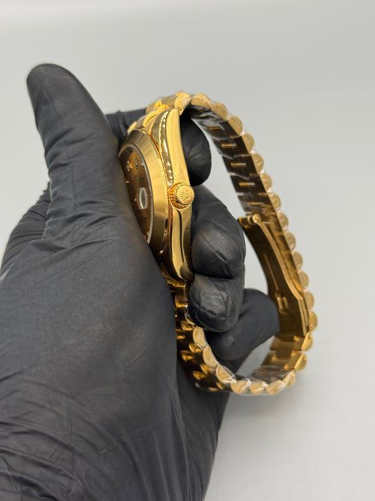 Rolex Oysters Perpetual Date Just Full Gold