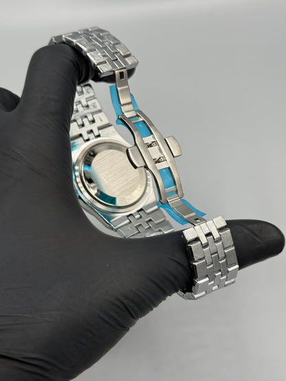 Rolex Oyster Perpetual Land-Dweller